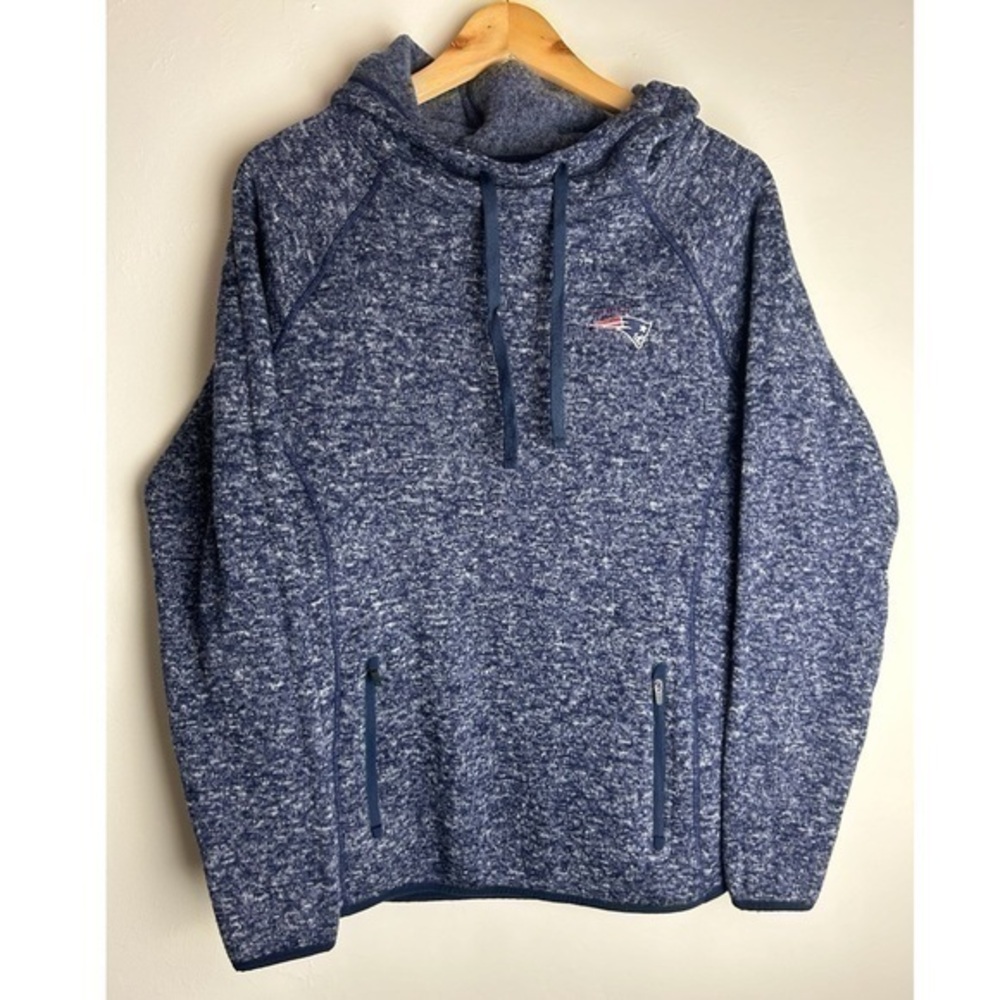New England patriots Antigua women’s pullover hoodie size large